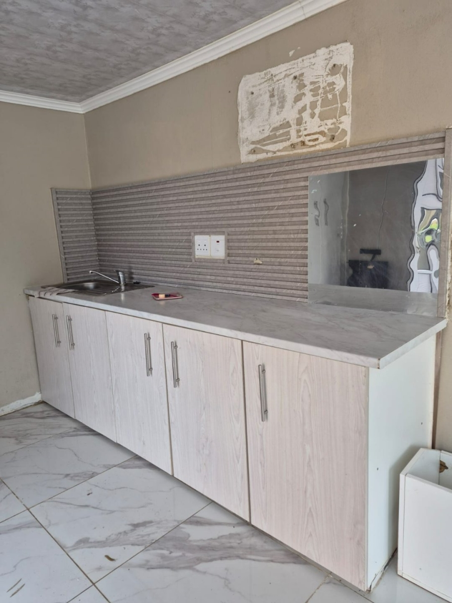 4 Bedroom Property for Sale in Morningside Eastern Cape